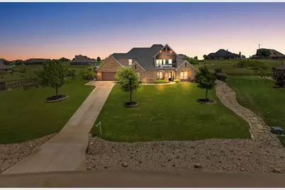 12731 Bella Roma Drive, Fort Worth, TX 76126 - Photo 3