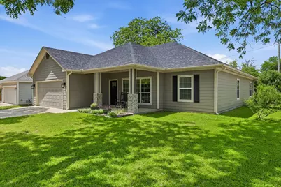 1125 Oxford Street, River Oaks, TX 76114 - Photo 1