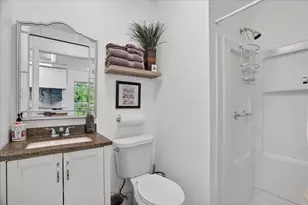 4103 King Air Ct, Granbury, TX 76049 - Photo 33
