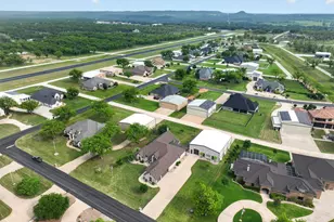 4103 King Air Ct, Granbury, TX 76049 - Photo 3