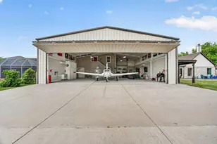 4103 King Air Ct, Granbury, TX 76049 - Photo 39