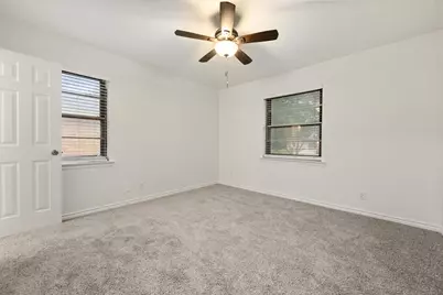 1710 Western Park Drive, Dallas, TX 75211 - Photo 17