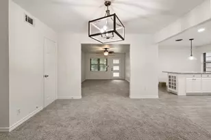 1710 Western Park Dr, Dallas, TX 75211 - Photo 21