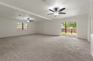 1710 Western Park Dr, Dallas, TX 75211 - Photo 19