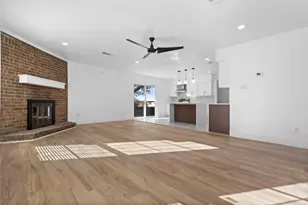 1003 Bellflower Ct, Carrollton, TX 75007 - Photo 3