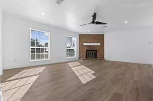 1003 Bellflower Ct, Carrollton, TX 75007 - Photo 5