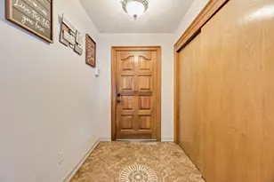 518 Colonial Dr, Garland, TX 75043 - Photo 5