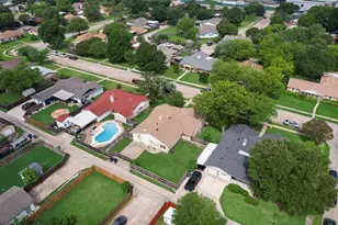 518 Colonial Dr, Garland, TX 75043 - Photo 11