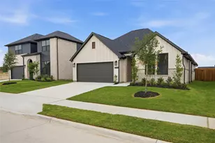 4628 Commack Dr, Fort Worth, TX 76135 - Photo 3