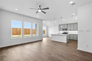 4628 Commack Dr, Fort Worth, TX 76135 - Photo 13