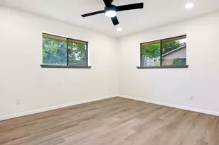 400 Brookhollow Cir, DeSoto, TX 75115 - Photo 15