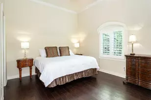 6914 Oak Manor Dr, Dallas, TX 75230 - Photo 31