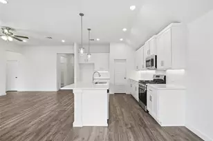 6709 Serenity Dr, Fort Worth, TX 76135 - Photo 13