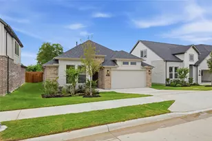 6709 Serenity Dr, Fort Worth, TX 76135 - Photo 3