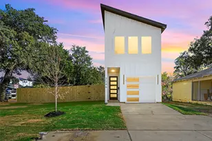 2246 Hooper St, Dallas, TX 75215 - Photo 1