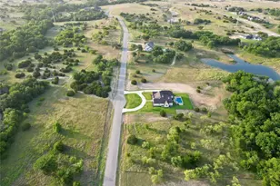 2074 Woodland Rd, Weatherford, TX 76088 - Photo 1