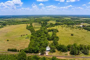 479 County Rd 27450, Honey Grove, TX 75477 - Photo 17