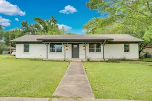1104 Williamsburg Dr, Ennis, TX 75119 - Photo 1