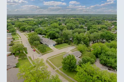 1104 Williamsburg Drive, Ennis, TX 75119 - Photo 29