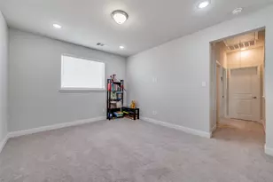 10995 Downy Cup Dr, Frisco, TX 75035 - Photo 13