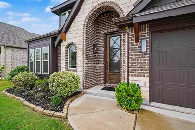 4381 Sun Meadow Drive, Joshua, TX 76058 - Photo 3
