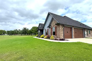 229 Oak Tree Ct, Poolville, TX 76487 - Photo 37