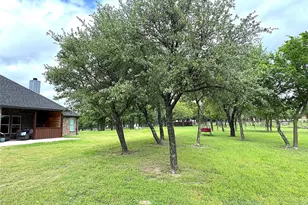 229 Oak Tree Ct, Poolville, TX 76487 - Photo 39