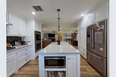 1023 Ridgefield Drive, Plano, TX 75075 - Photo 15