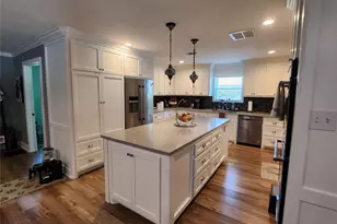 1023 Ridgefield Dr, Plano, TX 75075 - Photo 11