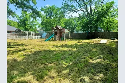 314 N Dubellette Street, Weatherford, TX 76086 - Photo 17