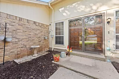 2005 Meadow Drive, Crowley, TX 76036 - Photo 7