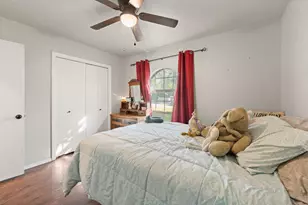 2005 Meadow Dr, Crowley, TX 76036 - Photo 23