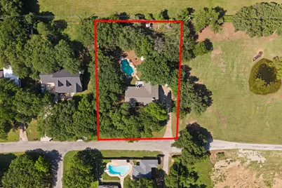 2005 Meadow Drive, Crowley, TX 76036 - Photo 9