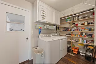 2005 Meadow Dr, Crowley, TX 76036 - Photo 27
