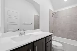 4653 Commack Dr, Fort Worth, TX 76135 - Photo 23
