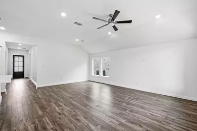4653 Commack Drive, Fort Worth, TX 76135 - Photo 17