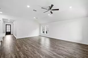 4653 Commack Dr, Fort Worth, TX 76135 - Photo 17
