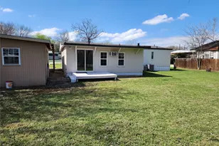 145 Lakeview Rd, Roanoke, TX 76262 - Photo 3