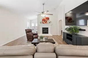 12184 Thicket Bend Dr, Fort Worth, TX 76244 - Photo 9