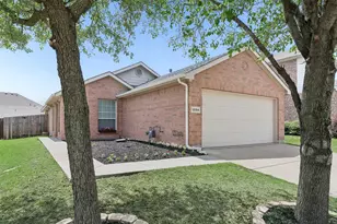 12184 Thicket Bend Dr, Fort Worth, TX 76244 - Photo 5