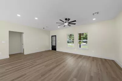 3320 N 27th Street, Waco, TX 76708 - Photo 11