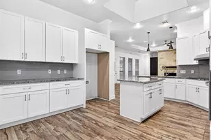 9861 Chamber Hall Dr, Frisco, TX 75033 - Photo 9