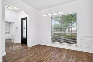 9861 Chamber Hall Dr, Frisco, TX 75033 - Photo 3