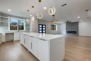 1018 Grandview Ave, Dallas, TX 75223 - Photo 19