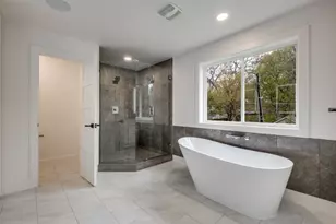 1018 Grandview Ave, Dallas, TX 75223 - Photo 27
