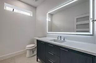 1018 Grandview Ave, Dallas, TX 75223 - Photo 23