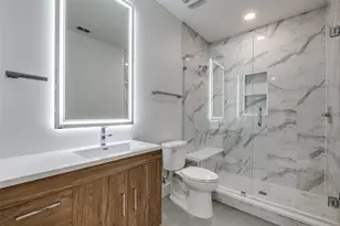 1018 Grandview Ave, Dallas, TX 75223 - Photo 25