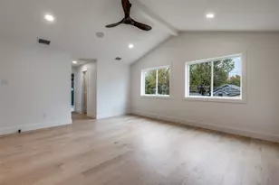 1018 Grandview Ave, Dallas, TX 75223 - Photo 25