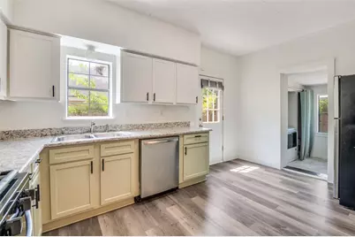 2857 W 12th Street, Dallas, TX 75211 - Photo 11