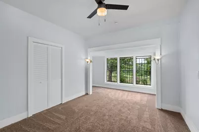 2124 21st Street, Fort Worth, TX 76164 - Photo 11